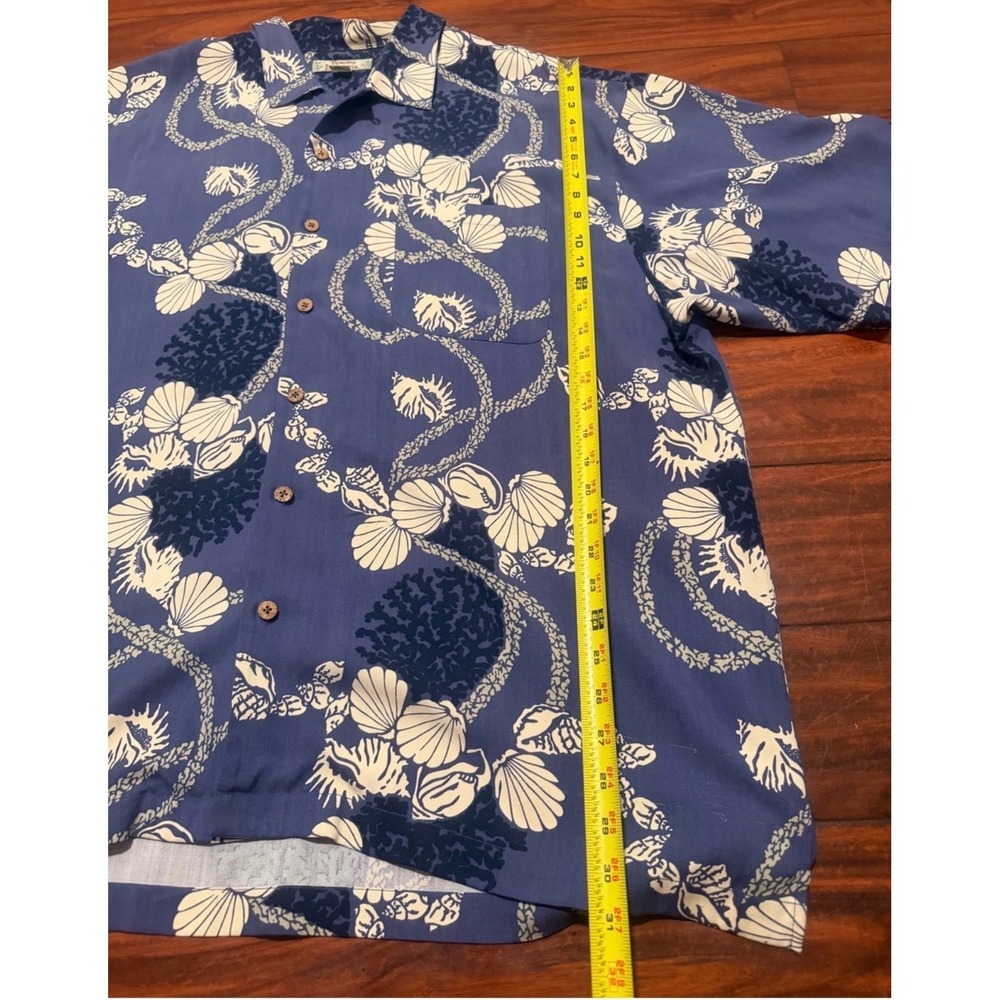 Tommy Bahama 2 Mens XXL Silk Tropical Camp Shirts Blue Purple Shells Palm - Picture 3 of 13